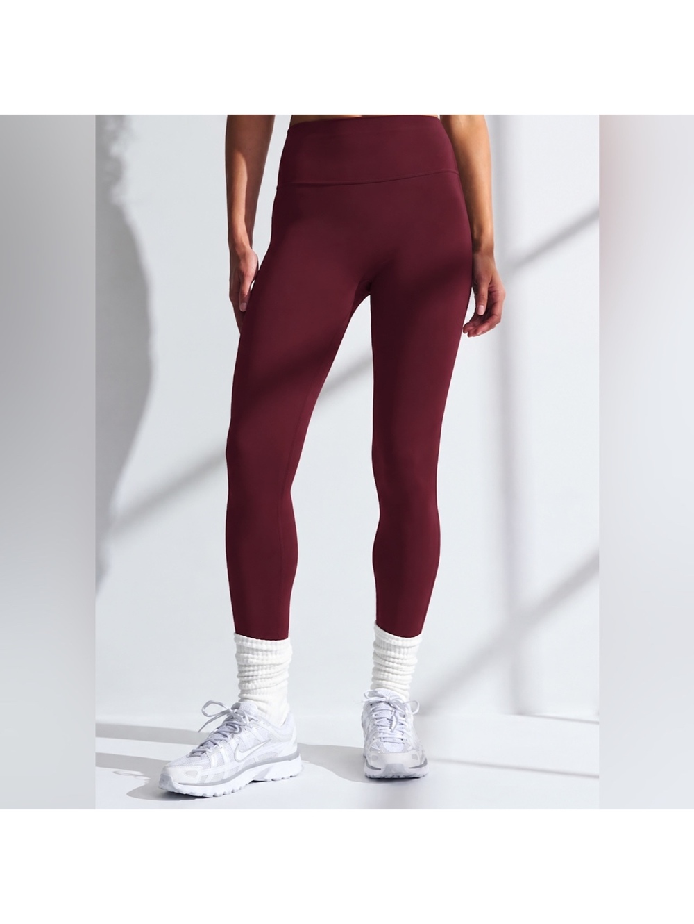 Abercrombie & Fitch YPB Burgundy High Rise Leggings – Medium Long